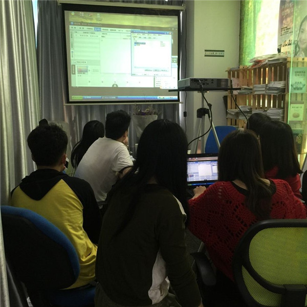 11月18日柯尼卡美能達復印機代理商--科頤辦公新知識學習分享記 11月18日柯尼卡美能達復印機代理商--科頤辦公新知識學習分享記